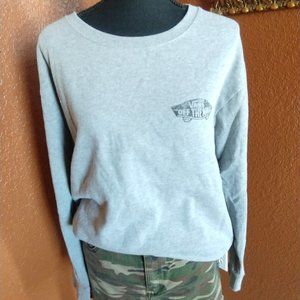 XL relaxed and comfy grey crew neck sweatshirt.